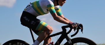 Un llano, una persecución y una tarea imposible: el Campeonato Mundial de Gravel UCI 2024 de Tiffany Cromwell