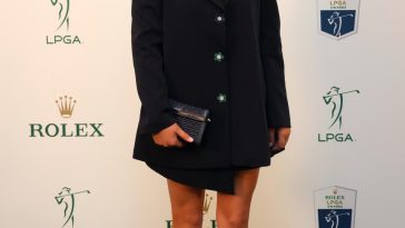 NÁPOLES, FLORIDA - 20 DE NOVIEMBRE: Rose Zhang de los Estados Unidos posa para una fotografía en la alfombra verde durante los Premios LPGA Rolex Players 2024 en Tiburon Golf Club el 20 de noviembre de 2024 en Naples, Florida. (Foto de Michael Reaves/Getty Images) ORG XMIT: 776241820 ORIG FILE ID: 2185820455