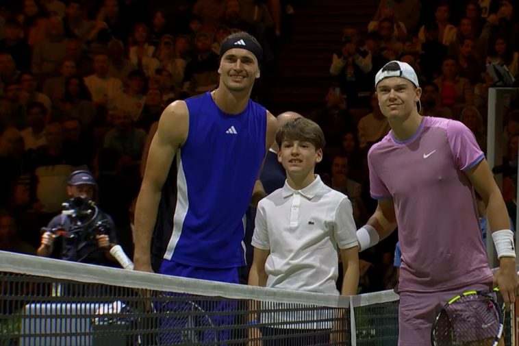 Alexander Zverev derrota a Holger Rune en París y se enfrenta a Jannik Sinner