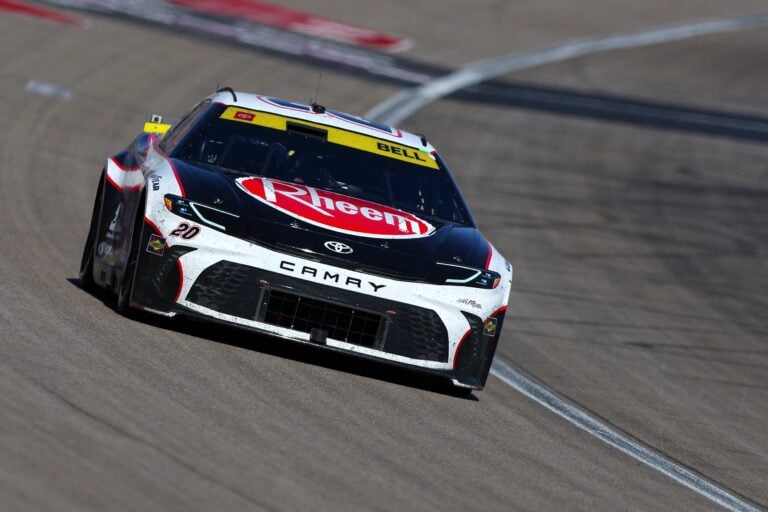 Christopher Bell se siente 'engañado' después de 'arreglar' la carrera de playoffs de NASCAR