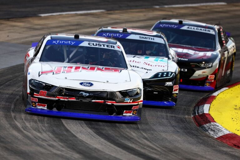 Cole Custer tiene un ojo morado tras enfrentamiento con Chandler Smith