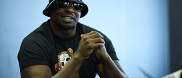 Dillian Whyte (en la foto) sigue confiando en que Anthony Joshua todavía tiene mucho que ofrecer