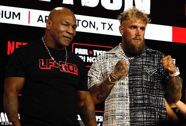 Mike Tyson (izquierda) y Jake Paul (derecha) pelearán dentro del ring de boxeo el próximo viernes por la noche