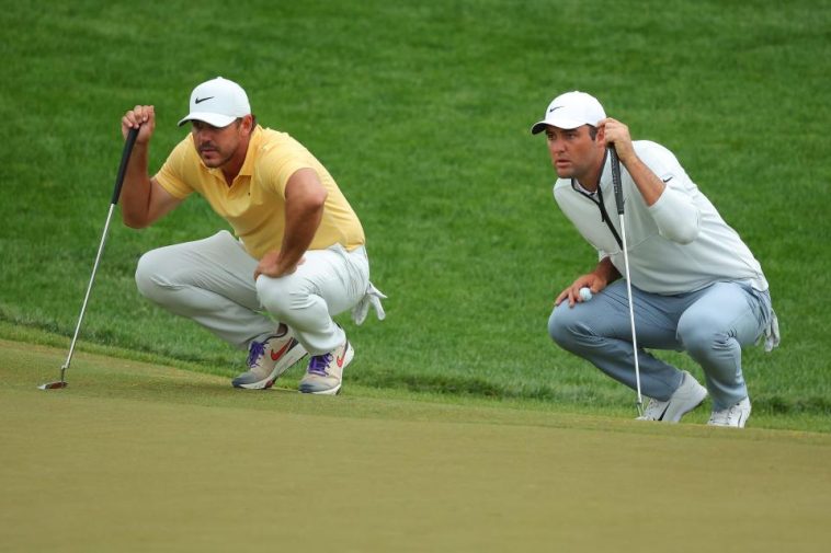 Brooks Koepka y Scottie Scheffler en el Campeonato de la PGA 2023 en Oak Hill Country Club. (Kevin C. Cox/Getty Images)