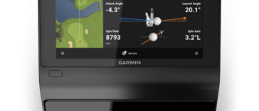 El nuevo monitor de lanzamiento Approach R50 de Garmin te permite jugar golf en simulador en cualquier lugar