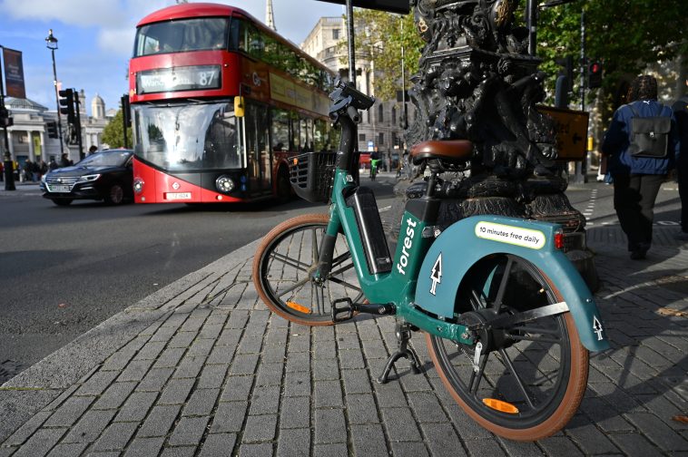 Esquema de bicicletas eléctricas compartidas en Londres investigado por afirmaciones "gratuitas"