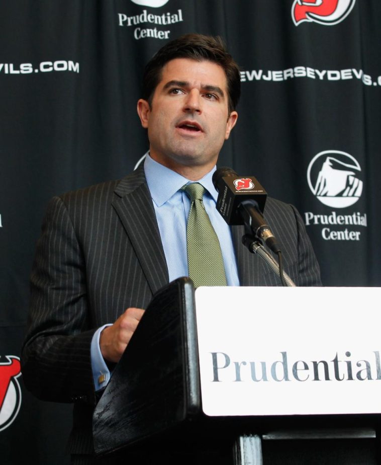 Scott O'Neill se desempeñó como director ejecutivo de los Philadelphia 76ers y luego agregó un rol similar por encima de los New Jersey Devils.