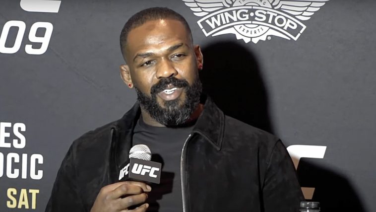 Jon Jones arroja más dudas sobre la pelea con Tom Aspinall