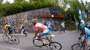 La cumbre de la temible subida al Mortirolo en Italia renombrada en honor a Marco Pantani