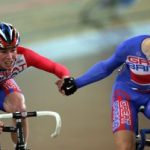 Mark Cavendish y Tom White compiten en la Copa del Mundo de Pista Madison at Sydney en 2005