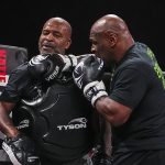 Mike Tyson lució feroz durante los entrenamientos abiertos antes de su pelea con Jake Paul el viernes.