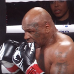 Mike Tyson revela por qué mordió durante la pelea con Jake Paul