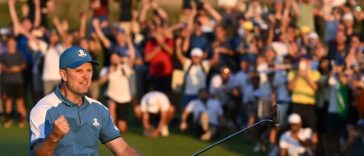 Justin Rose celebra embocar un putt durante la Ryder Cup 2023 en Roma (Paul ELLIS)