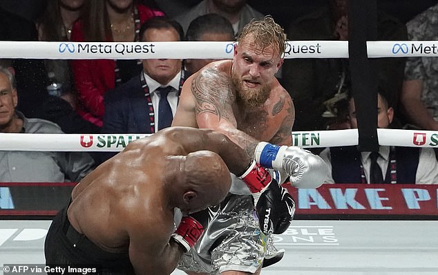 Jake Paul derrotó al ex campeón indiscutible de peso pesado Mike Tyson de manera dominante