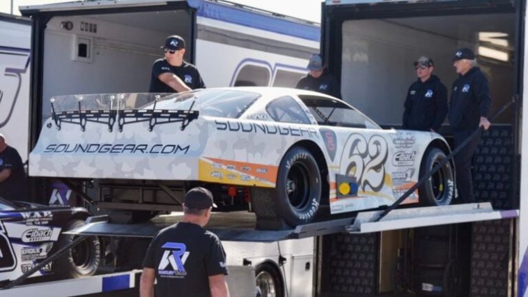 Alineación inicial del Snowball Derby: diciembre de 2024 (Five Flags)