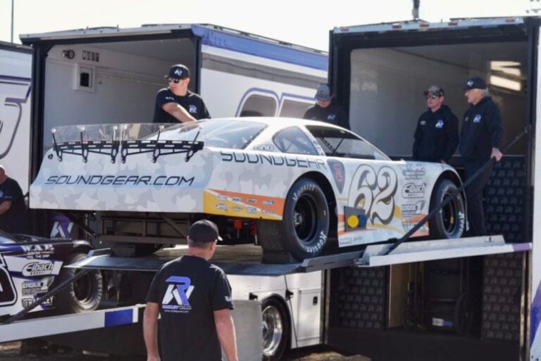 Alineación inicial del Snowball Derby: diciembre de 2024 (Five Flags)