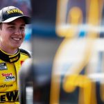 Christopher Bell regresa a las carreras de autos de velocidad en tierra