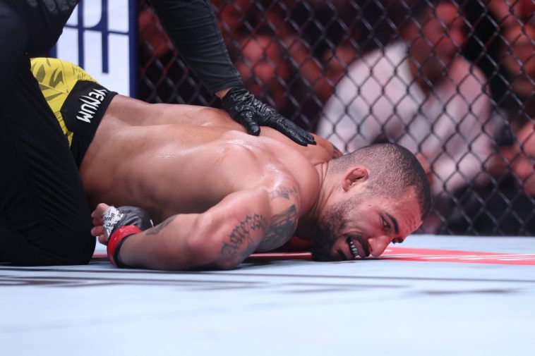 Después del brutal KO en UFC Tampa, Dustin Jacoby todavía se pregunta '¿Y si...?'