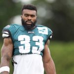 Elijah Holyfield hizo su debut en la WWE después de cruzar desde la NFL