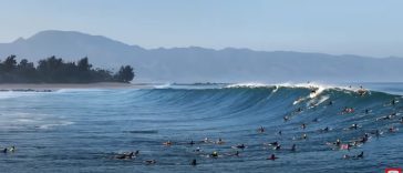 JOHN JOHN FLORENCE Surfeando en el MEJOR PIPE del invierno...'Nuff Said