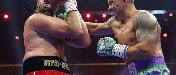 Tyson Fury no pudo vengarse de Oleksandr Usyk cuando se enfrentaron el sábado