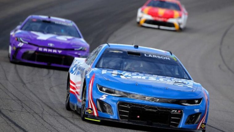 Kyle Larson insinúa un nuevo formato de playoffs de NASCAR