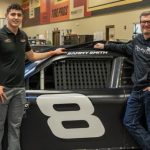 La famosa fuente número 8 regresa a JR Motorsports en 2025