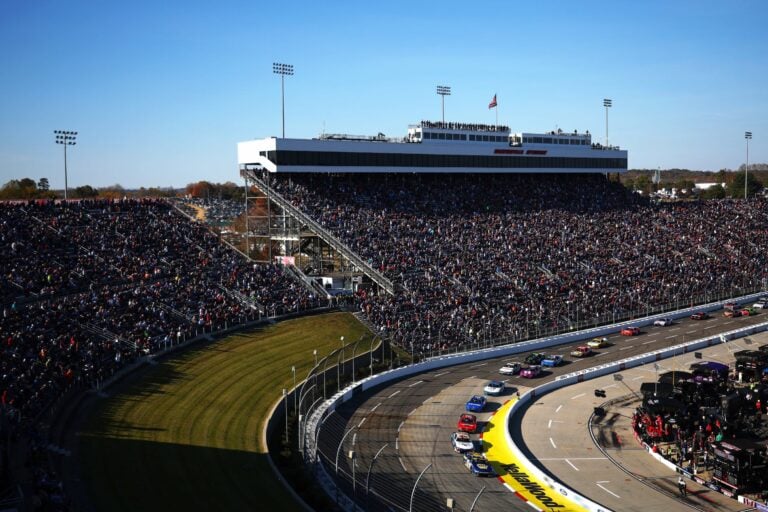 Los juegos de NASCAR están siendo eliminados de las tiendas