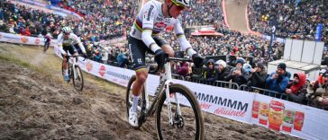 Mira el regreso de Mathieu van der Poel al ciclocross en la Copa del Mundo de Zonhoven