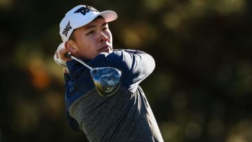 Corey Shaun de Encinitas, California, observa su golpe de salida en el octavo hoyo del campo TPC Sawgrass Dye's Valley el 12 de diciembre en la primera ronda del PGA Tour Q-School, presentado por Korn Ferry.