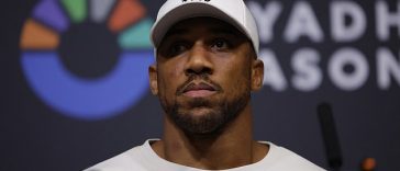 Los fanáticos ridiculizaron la tarjeta de puntuación de Anthony Joshua por la pelea de Oleksandr Usyk con Tyson Fury