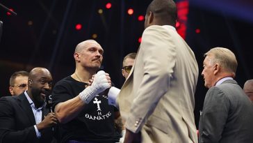 Daniel Dubois salta a la cara de Oleksandr Usyk momentos después de vencer nuevamente a Tyson Fury para exigir su revancha después del 'robo' en 2023, y a los fanáticos les encanta la respuesta del ucraniano.