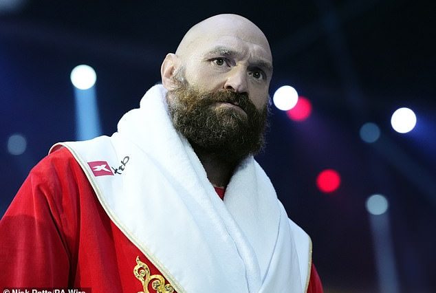 Tyson Fury anunció su retiro a principios de esta semana, pero Eddie Hearn todavía tiene la esperanza de dar un giro de 180 grados y pelear contra Anthony Joshua.