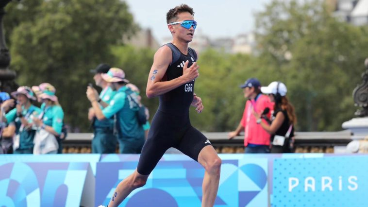 Triatlón masculino olímpico París 2024 Alex Yee run