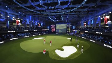 Los partidos de TGL tienen lugar en una arena personalizada en el Sofi Center de Florida. - Rebecca Blackwell/AP