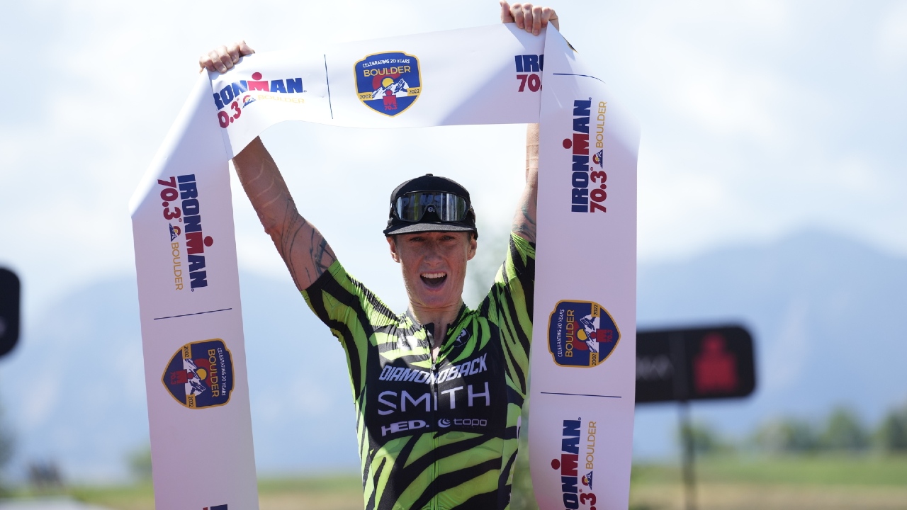 Rach McBride gana 70.3 Boulder crédito de la foto Patrick McDermott