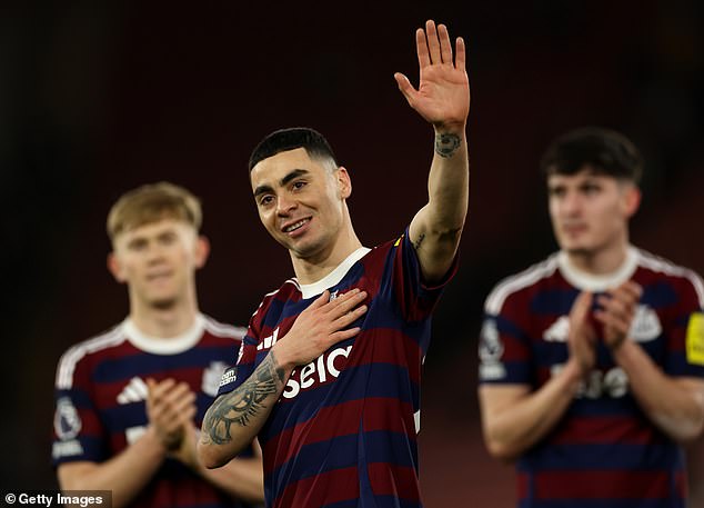 El extremo de Newcastle Miguel Almiron ha sellado un regreso al lado de la MLS Atlanta United