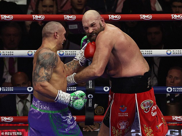 Tyson Fury sufrió su segunda derrota consecutiva ante Oleksandr Usyk en Arabia Saudita