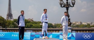 Podio masculino de los Juegos Olímpicos de París 2024 - Alex Yee, Hayden Wilde, Leo Bergere