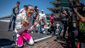 Helio Castroneves debutará en NASCAR