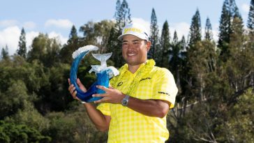 Hideki Matsuyama celebra tras ganar The Sentry 2025 en Plantation Course en Kapalua.