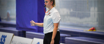 Jóvenes árbitros de waterpolo comparten su amor por el arbitraje