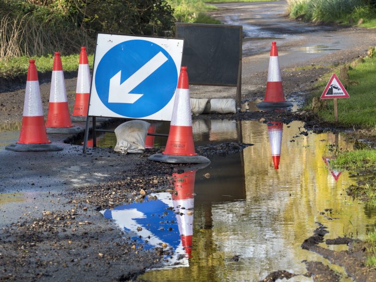 Las peores carreteras de Inglaterra: ¿dónde se encuentra su zona en la lista?