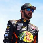 Martin Truex Jr sale del retiro para correr las 500 Millas de Daytona