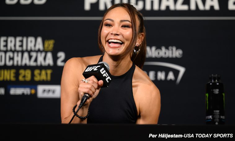 Michelle Waterson consigue un puesto de analista