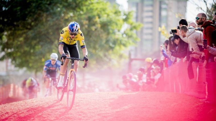 Mira a Wout van Aert en la Copa del Mundo de Ciclocross Benidorm: Transmisión gratuita