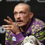 Oleksandr Usyk ha prometido jugar al fútbol profesionalmente después de retirarse del boxeo y marcar contra el Dynao Kyiv.