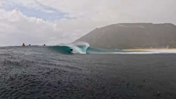 Point Breaks en Sandys se ilumina con condiciones divertidas y limpias ...