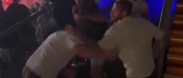 La policía de Queensland le dijo al Daily Mail Australia que varios hombres fueron expulsados ​​de la noche de pelea de Jai Opetaia en el Centro de Convenciones de Gold Coast después de participar en una pelea impactante (en la foto).