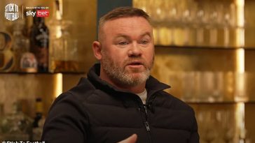 Wayne Rooney insiste en que quiere continuar la carrera como entrenador a pesar de la agitación de Plymouth que lo vio vivir a 250 millas de distancia de Coleen y su familia, y la respuesta de tres palabras de Gary Neville lo dice todo